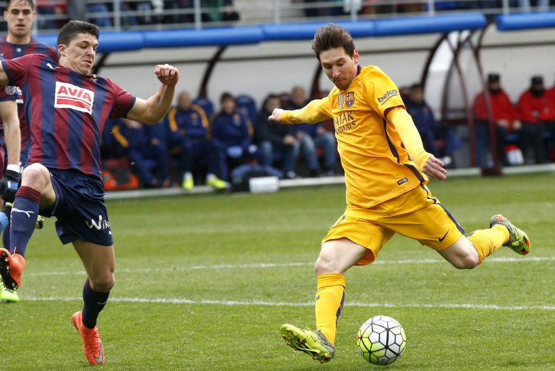 Lionel Messi lideró la victoria azulgrana (4-0) con doblete. Con esta victoria, el Barcelona se sitúa a 12 puntos del Real Madrid y a 11 del Atlético