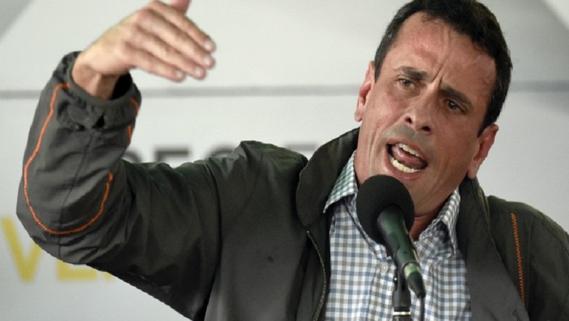 El gobernador de Miranda, Henrique Capriles Radonski, rechazó que la bancada oficialista salvara su voto para que los adultos mayores gocen de un derecho que les corresponde