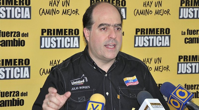 Jefe de fracción de la Mesa de Unidad Democrática en la Asamblea Nacional, Julio Borges