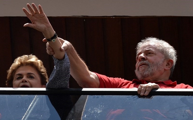 Las averiguaciones iniciaron tras varias dudas surgidas en marzo del pasado año, cuando Rousseff nombró a Lula ministro de la Presidencia en momentos donde enfrentaba diversas denuncias/ Foto: AFP