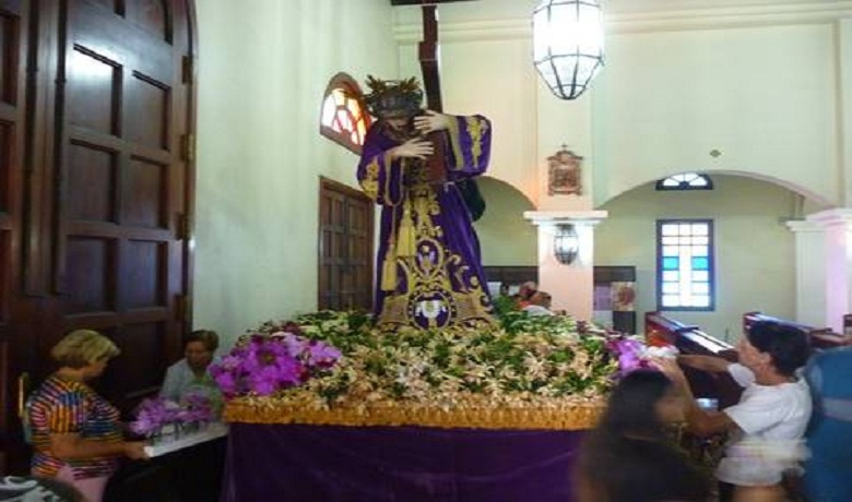 450 orquídeas adornarán imagen del Nazareno de Catedral de Los Teques