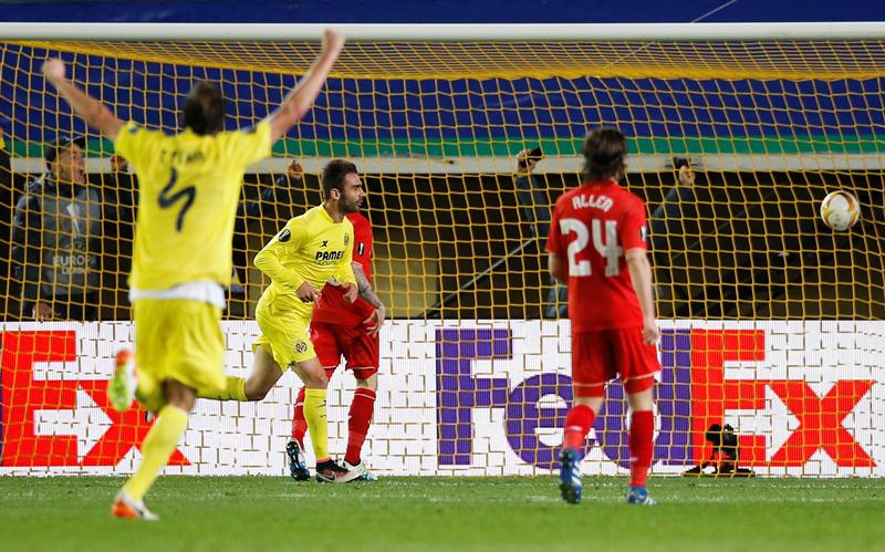 Un valioso gol de Adrián López en el descuento final (90+2), pone a soñar al submarino amarillo de lograr a su primera final europea