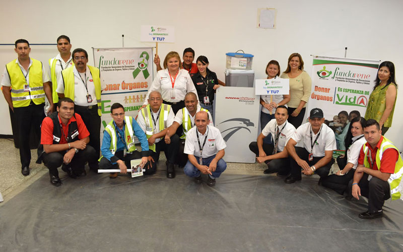 Personal de Aserca Airlines recibe taller sobre traslado aéreo de órganos