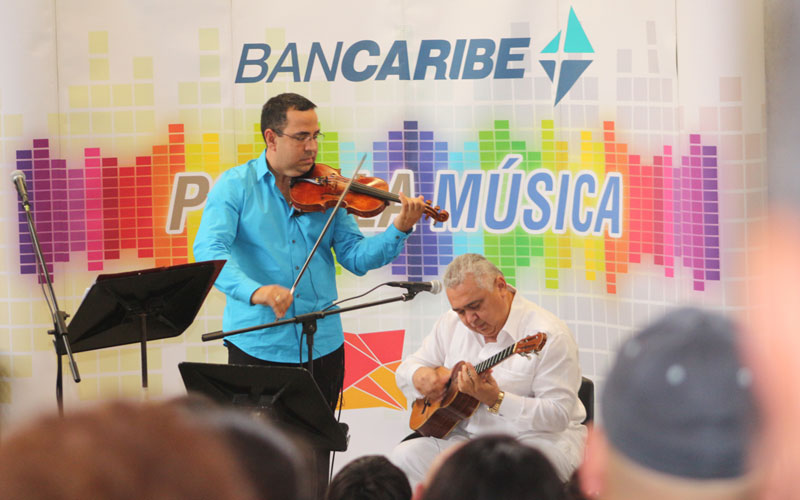 Bancaribe pone la Música e invita a la historia en el 8vo. Festival de la Lectura de Chacao 2016