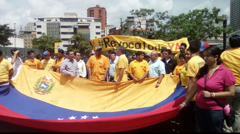 Henrique Capriles informó que en resto del país también se realizarán concentraciones que llegarán a las sedes principales del Poder Judicial