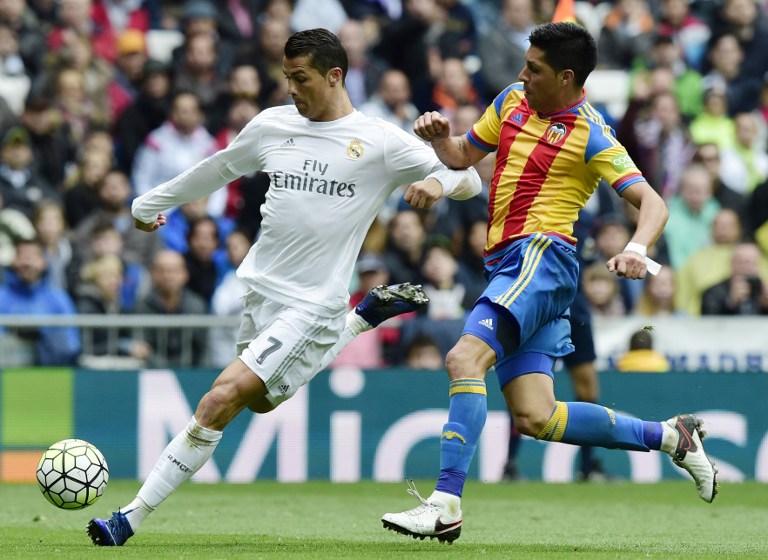 Cristiano anotó dos para la victoria del Real Madrid, que afrontará la última jornada como segundo en la tabla y con opciones de campeón, pero a expensas del Barcelona