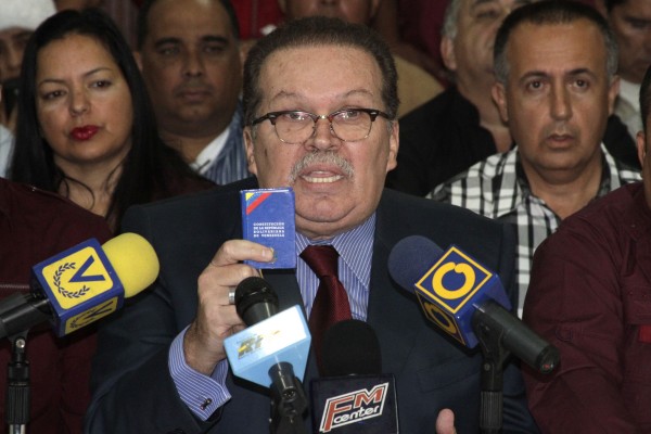 Didalco Bolívar afirmó que la actual Asamblea Nacional ha cometido traición a la patria, pues a su juicio, se ha dedicado a promover una intervención en Venezuela