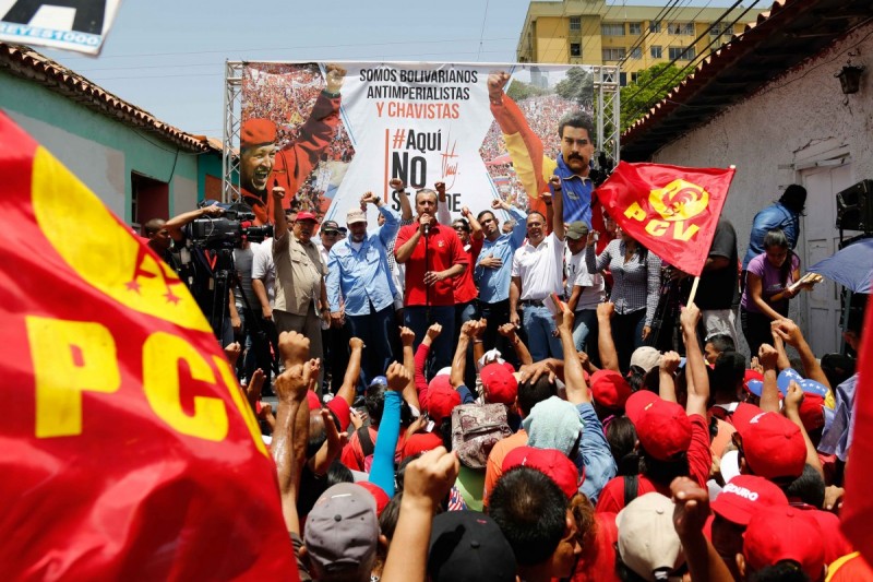 Las manifestaciones se dieron en la misma jornada en que Maduro participa en La Habana en una cumbre de la Asociación de Estados Caribeños (AEC)