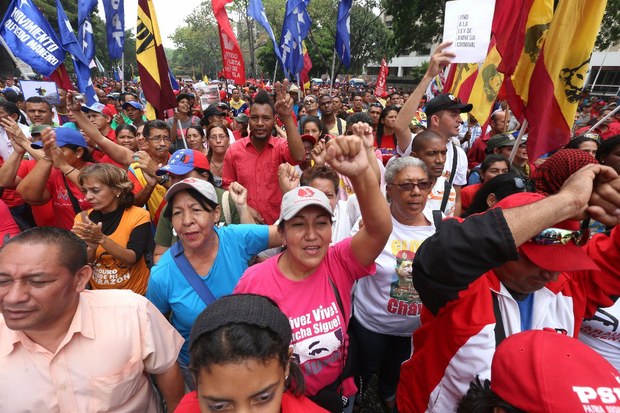 Los manifestantes esperarán en la plaza hasta ser recibidos por el mandatario venezolano