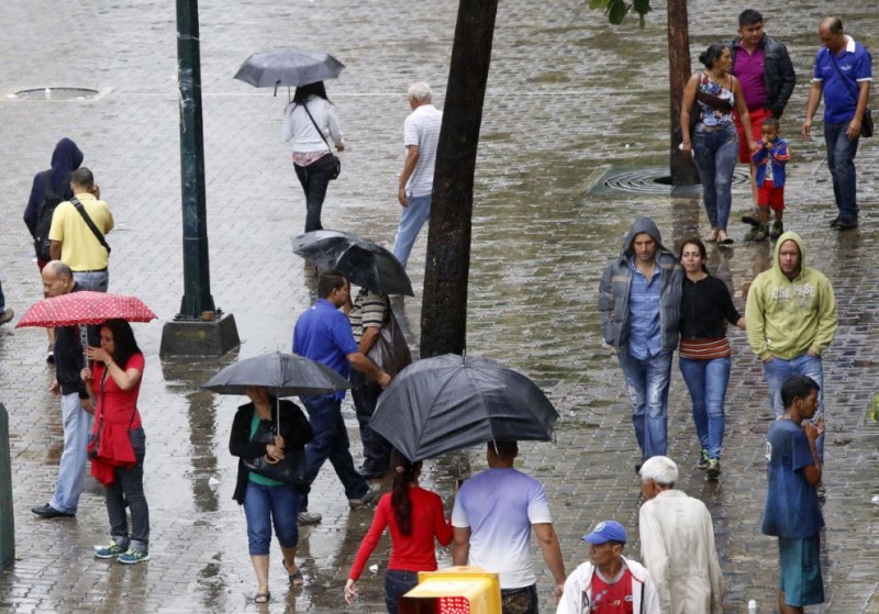 En la región central, que comprende los estados Miranda, Aragua, Vargas, Carabobo y Distrito Capital, se esperan precipitaciones moderadas en la tarde y noche