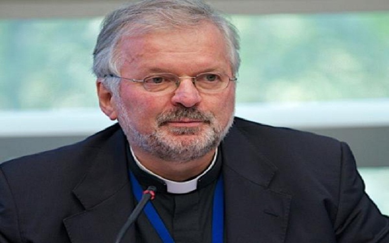 El pasado jueves el secretario de la Unasur, Ernesto Samper, anunció que ambas partes (Gobierno y oposición) aceptaron la incorporación del Vaticano en el diálogo