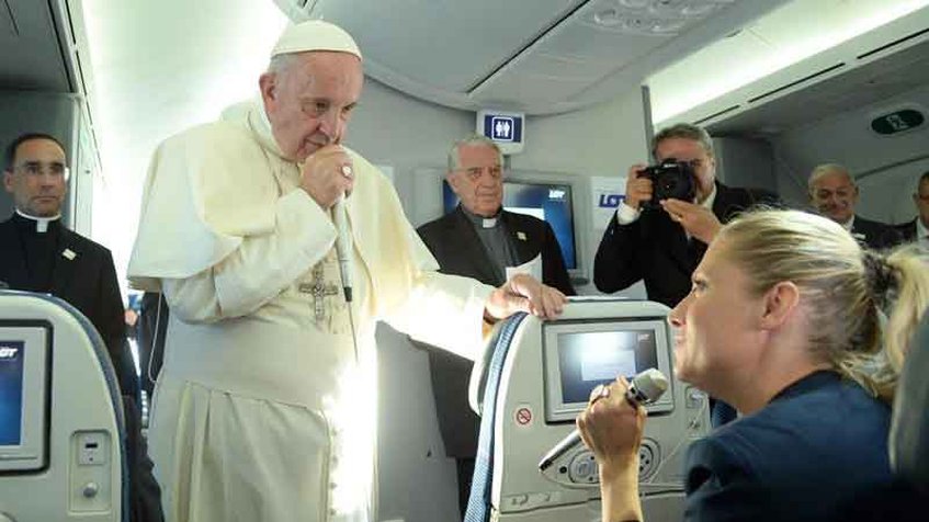 Papa espera porque Vaticano medie en Venezuela