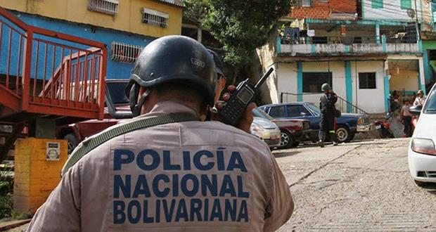 Dos sujetos murieron tras enfrentar a la PNB en San Juan y La Pastora