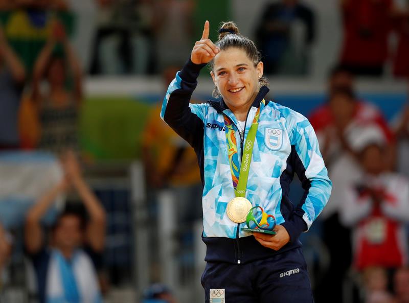 La judoca argentina Paula Pareto, actual campeona del mundo en la categoría de -48 kilos, ha logrado este sábado la medalla de oro en los Juegos de Río