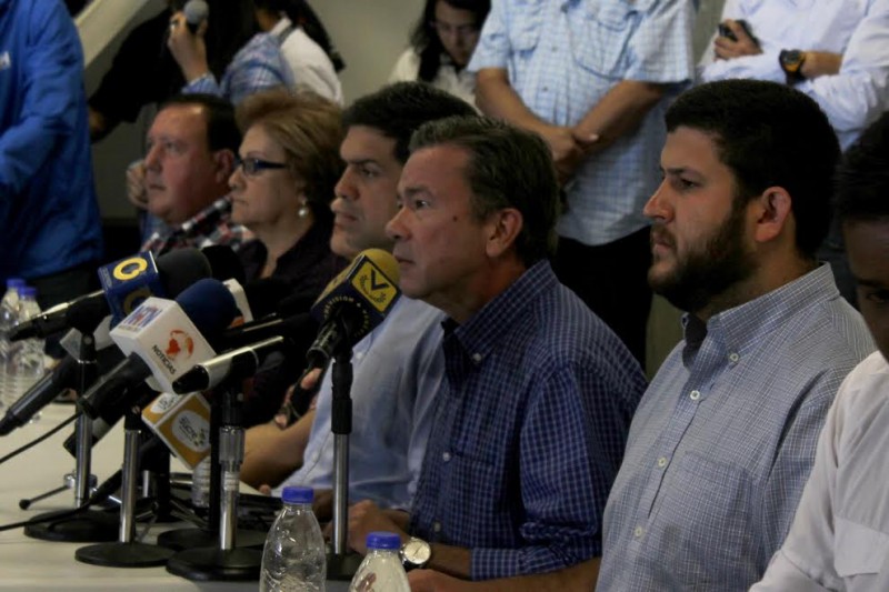 Asociación de Alcaldes rechaza orden de encarcelamiento contra Gustavo Marcano
