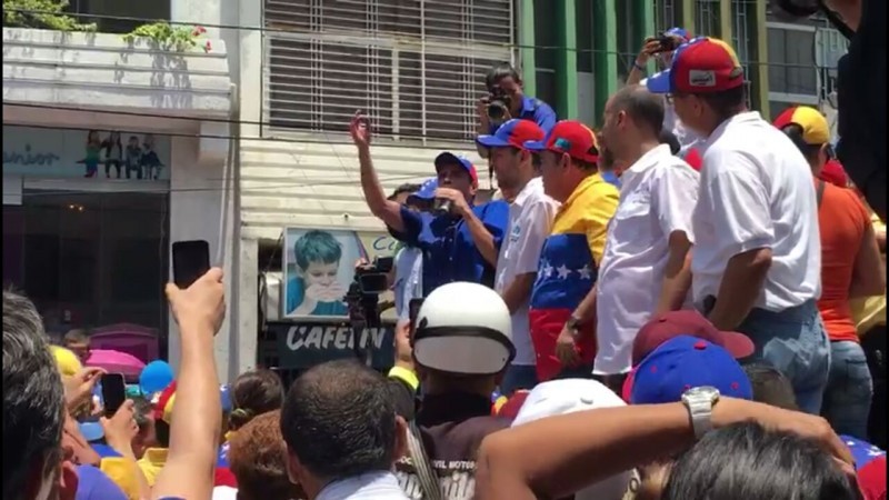 Capriles ratificó que el revocatorio es la única solución pacífica, constitucional, democrática y electoral que existe en el país para evitar un estallido social