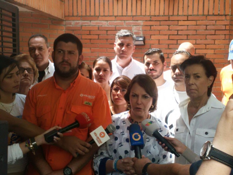 De acuerdo con Mitzy Capriles, la medida contra Daniel Ceballos evidencia que se siguen violando los derechos humanos en el país
