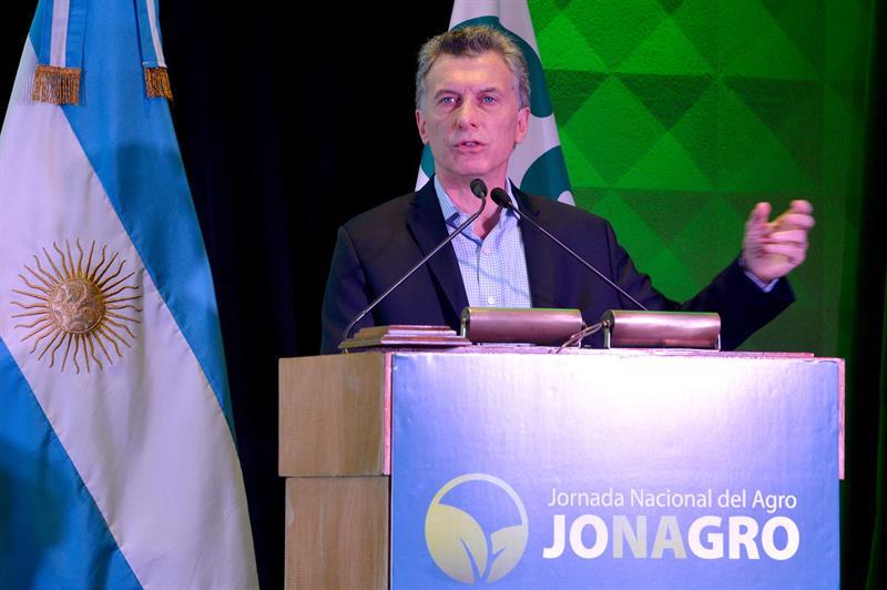Macri criticó 750.000 empleos publicos, ya que, considera haber sido una estrategia del gobierno anterior para "disimular" la "incapacidad" de crecimiento/ Foto: EFE