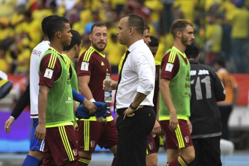Solo la nota negativa la dejo el técnico Vinotinto, Rafael Dudame, que se vio arropado en Barranquilla por una compacta Colombia (2-0)