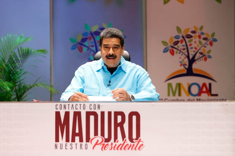 Maduro Cumbre Mnoal