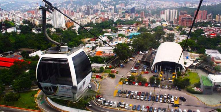 El Sistema Teleférico Warairarepano es casi una referencia obligada en el turismo de la ciudad de los techos rojos