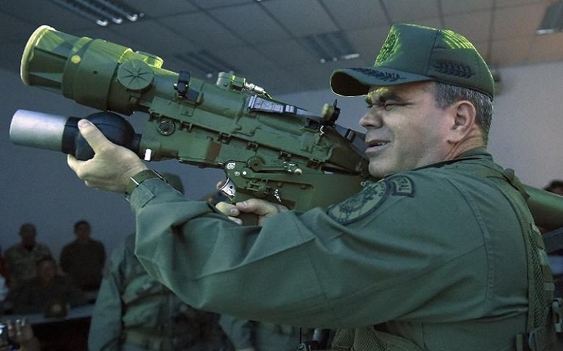 El presidente Nicolás Maduro aprobó la inversión de 500 millones de bolívares para la dotación de las unidades de la Fuerza Armada Nacional