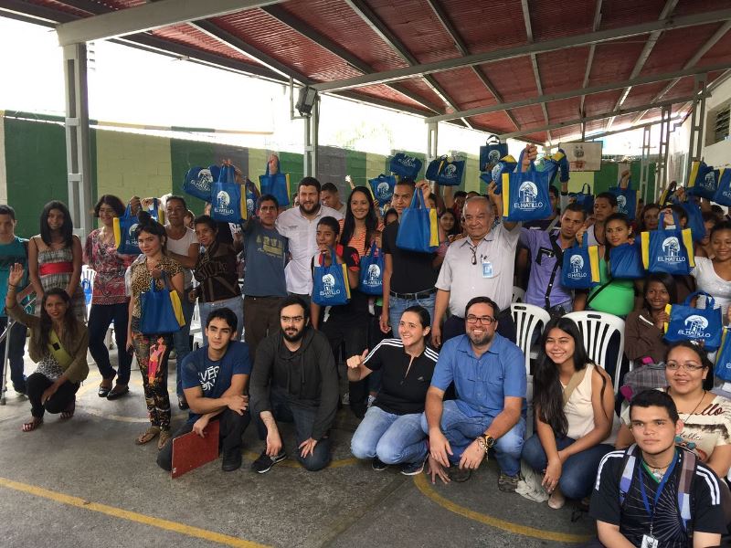 Cariello detalló que las escuelas de adultos responden a la necesidad existente en la sociedad venezolana, es por ello que la alcaldía esta realizando su mayor esfuerzo/ Foto: Cortesía