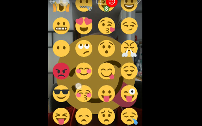 Nueva versión de WhatsApp para Android trae emojis gigantes y stickers