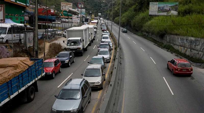 El canal de contraflujo abarcará desde el kilómetro 16 hasta el 0, sentido Los Teques-Caracas y estará activo desde las 5:30 hasta las 7:30 de la mañana