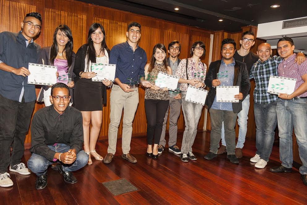 Fundación Sanitas Venezuela continúa apoyando a estudiantes universitarios en carreras como Comunicación Social y Publicidad, reconociendo el talento y la sensibilidad humana/ Foto: Cortesía