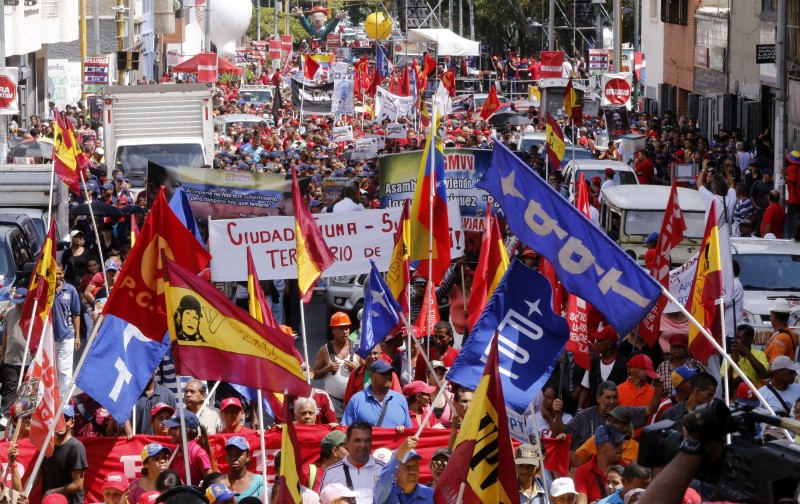 Los seguidores del oficialismo saldrán a las calles para manifestar su respaldo al gobierno del presidente Nicolás Maduro y "la Constitución de la República"