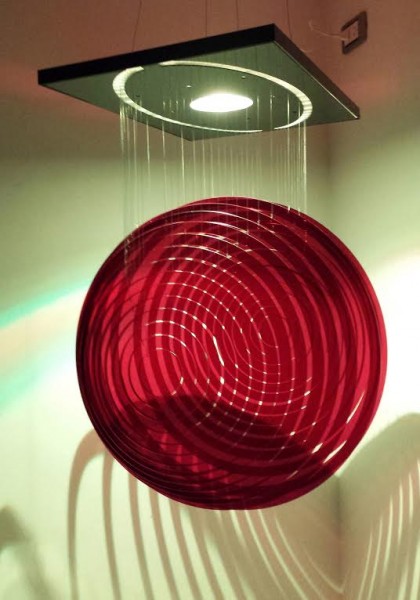 Escultura Suspendida-Esfera Roja