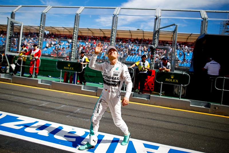 El flamante campeón de la Fórmula Uno, el alemán Nico Rosberg, anunció en Viena de forma inesperada el final de su carrera deportiva