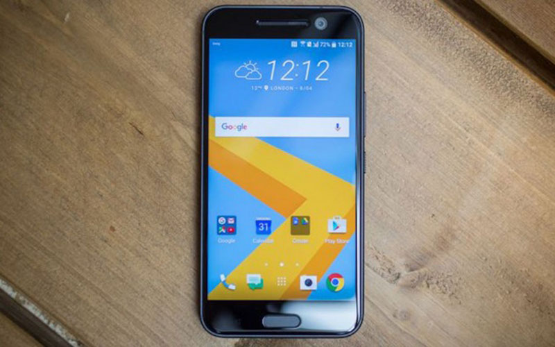 HTC 10 detiene su actualización a Android 7.0