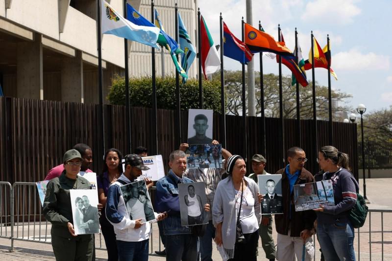 Voceros del comité solicitaron al TSJ que sea retomado el caso de Leopoldo López en nombre de los 43 fallecidos y más de 800 heridos que ocasionaron los hechos del 2014