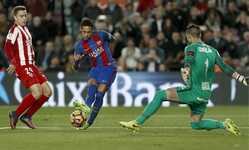 El Barcelona sumó una cómoda victoria contra el Sporting (6-1) en un partido sin un gran juego pero con un jugador que destacó por todos, Neymar