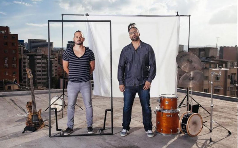 Diego Paredes y Adolfo Herrera presenta su proyecto musical electrónico “DiElfo”