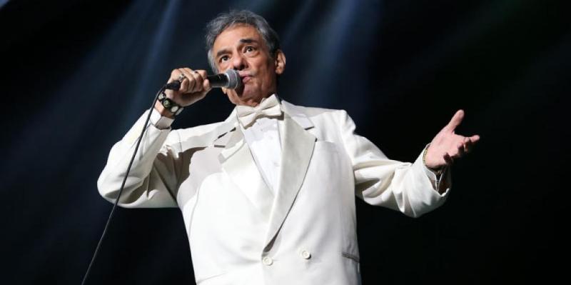 El cantante mexicano José José tiene cáncer