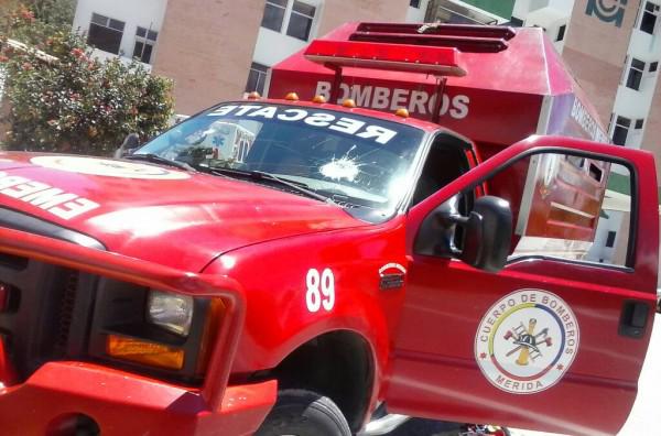 Ambulancia sufrió daños/Foto: Corresponsalía