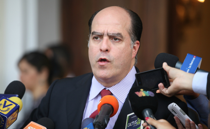 Julio Borges: La consulta de mañana sacudirá la conciencia del gobierno