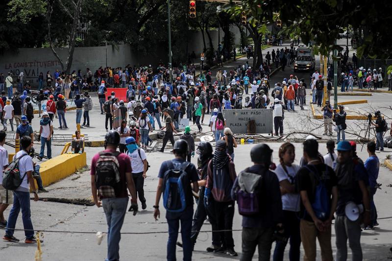 Estudiantes de la UCV exigen la liberación de los 31 detenidos en El Rosal