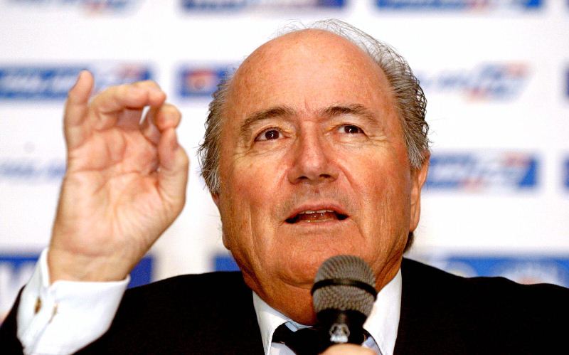 "Estoy seguro que es intocable, porque él lo hace todo bien", expuso el suizo, quien presidió la FIFA desde 1998 hasta 2015
