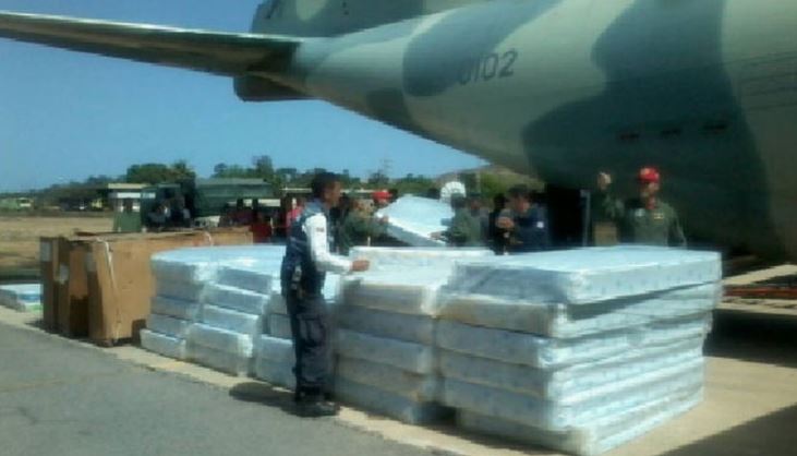 Dentro de los insumos enviados por el presidente Maduro, se encuentran: colchones, agua potable y medicamentos/ Foto: AVN