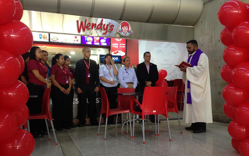Wendy's abre nueva tienda en el Aeropuerto Internacional de Maiquetía