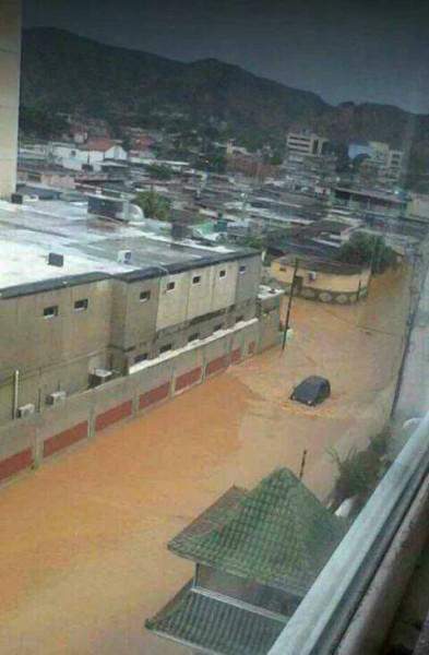 Lluvias torrenciales inundaron Cumaná / Fotos: Reina Gedeón