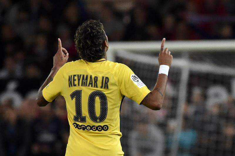 El brasileño, que tuvo un estreno ideal con el Paris Saint Germain frente el Guingamp, con un gol y dos asistencias, se mostró contento en su nueva casa