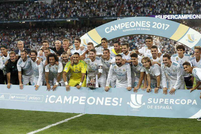 El Real Madrid repitió triunfo con clara superioridad ante su gran rival, el Barcelona, en la vuelta de la Supercopa de España (2-0)