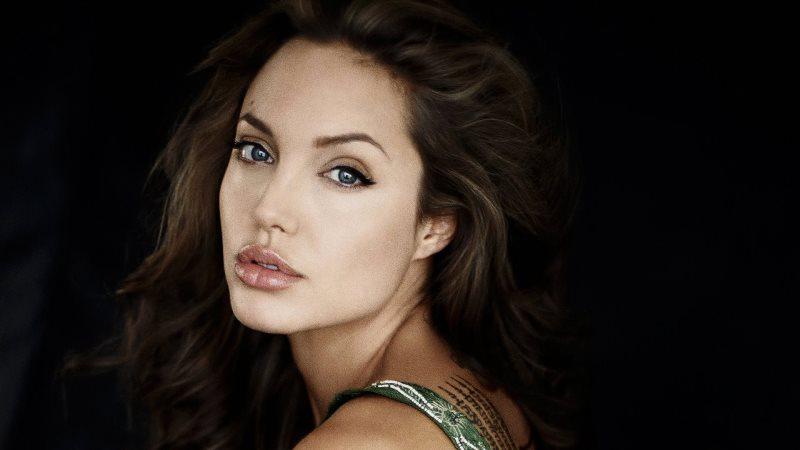 Medios de comunicación criticaron a Jolie cuando junto a los directores de su nuevo film, realizaron un mecanismo controversial en un casting para niños con fuertes vivencias/ Foto: Referencial