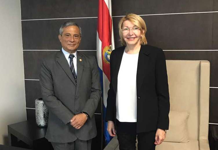 Luisa Ortega Díaz se reunió con el Fiscal de Costa Rica