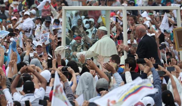 Papa Francisco en su visita a Colombia